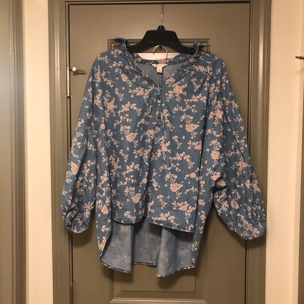 🌸Rosey🌸 Denim Puff Sleeve Blouse